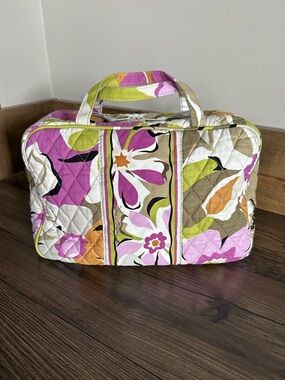 Vera Bradley Cosmetic Travel Bag - Portobello Road   *Retired*